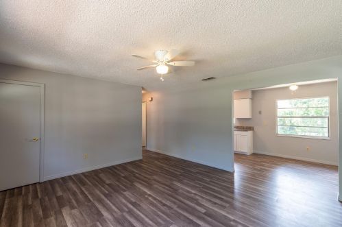 1700 Thor Ave, Apopka FL  32703-4740 exterior