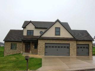 6442 Torrey Pines Dr, Dubuque, IA 52002-9366