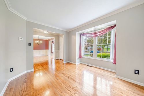 125 Trotwood Dr, Canonsburg PA  15317-9783 exterior