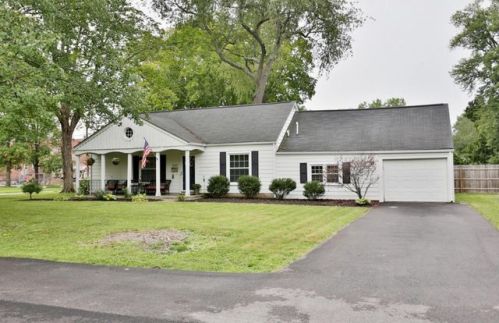 3547 Nanz Ave, Louisville, KY 40207-3717