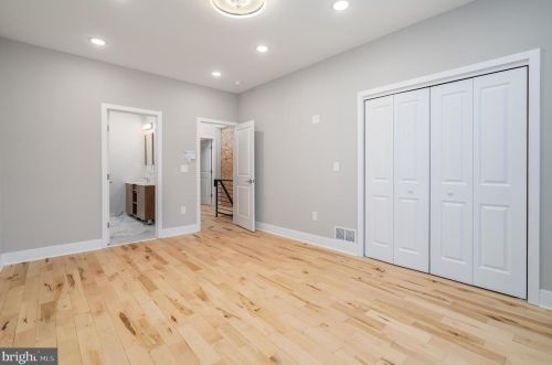 1605 18th St, Philadelphia PA  19145-1402 exterior