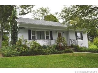 254 Steinmann Ave, Waterbury, CT 06762-2632