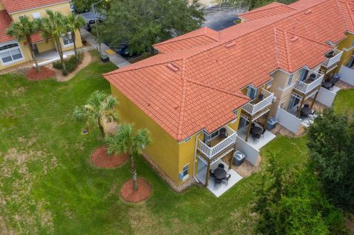 1057 Park Ridge Cir, Kissimmee, FL 34746-6143