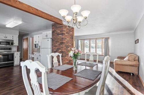 405 Seminole Ave, East Farmington WI  54020-8151 exterior