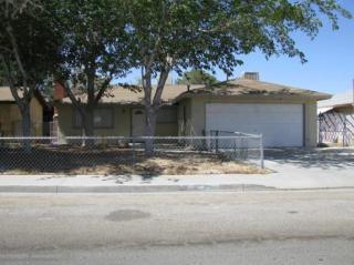 820 Graaf Ave, Ridgecrest, CA 93555-2415