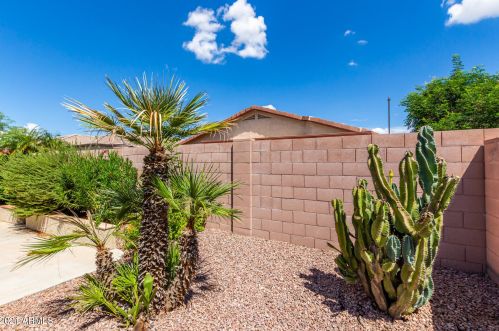 3096 Palm Beach Dr, Chandler AZ  85249-9053 exterior