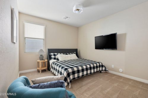 28305 44th Way, Cave Creek AZ  85331-3641 exterior