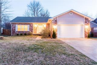 2559 Arthur Hart St, Fayetteville, AR 72703-1156