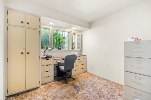 4419 South St, Lakewood CA  90712-1149 exterior