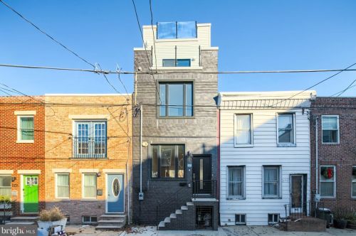 1223 20th St, Philadelphia, PA 19146-2946