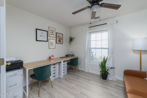 8 Waccamaw Way, Beaufort SC  29906-6002 exterior