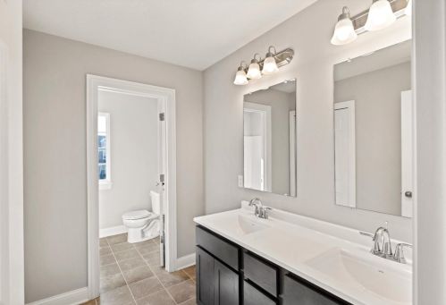 10188 Sentry Dr, Dyer IN  46373 exterior