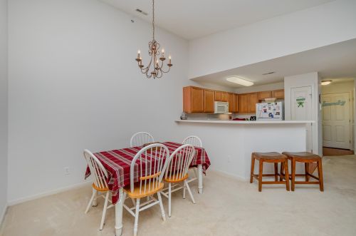 998 Mistflower Ln, Florence KY  41042-8098 exterior