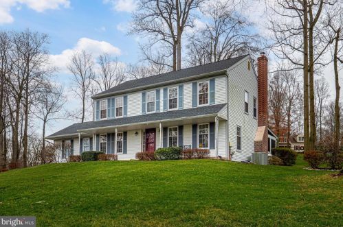519 William Salesbury Dr, Downingtown, PA 19335-4107