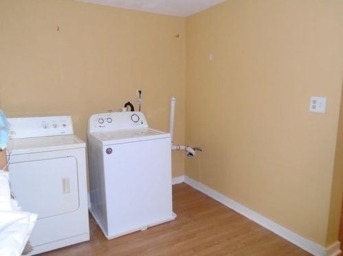 352 Beaver St, Leetsdale PA  15056-1106 exterior