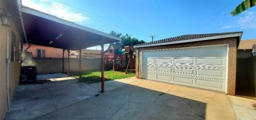 4157 Carlin Ave, Lynwood CA  90262-5285 exterior