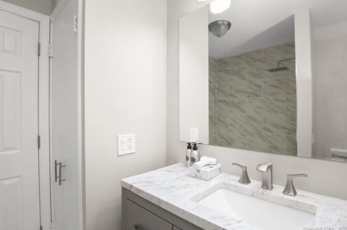 128 Garwood Rd, Bridgeport CT  06611-2220 exterior