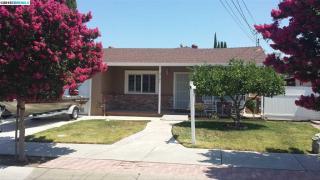 3745 Glacier Dr, West Pittsburg, CA 94565-5227