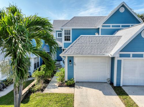 1208 Ocean Dunes Cir, Jupiter FL  33477-9129 exterior