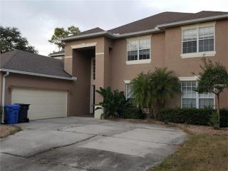207 Excalibur Ct, Brandon, FL 33511-8083