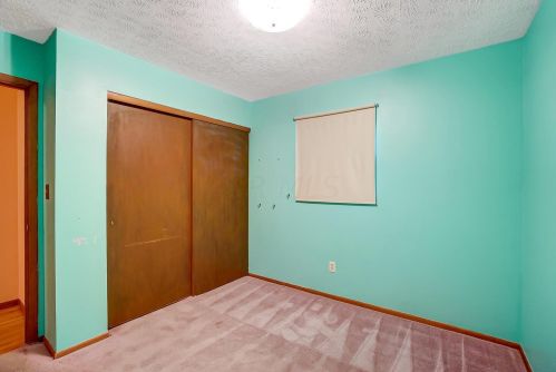 153 Woodside Dr, Pataskala OH  43062-7809 exterior