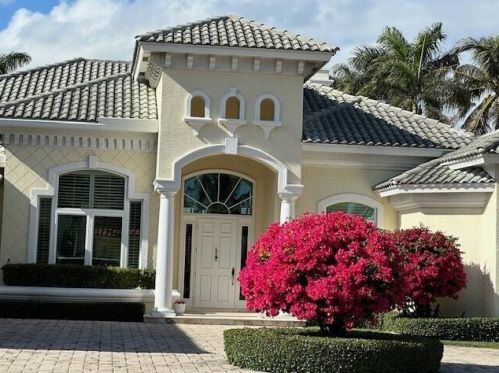 257 Royal Palm Way, Boca Raton, FL 33432-7941