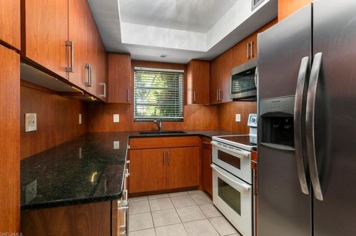 1201 Solana Rd, Naples, FL 34103-3305