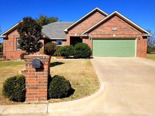3527 Tara Dr, Ardmore, OK 73401-8922