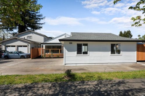 2431 Guerneville Rd, Santa Rosa CA  95403-4101 exterior