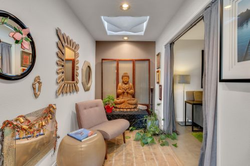 1 Palma Dr, Rancho Mirage CA  92270-3878 exterior