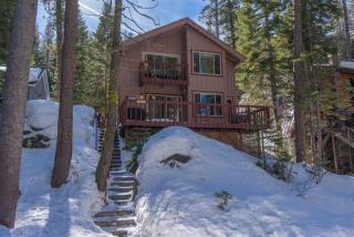 15571 Conifer Dr, Truckee, CA 96161-3409