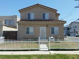 1912 222nd St, Torrance, CA 90501-3510