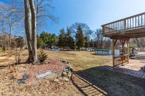 33 Hopkins Ave, Providence RI 02919-1505 exterior