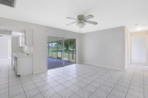 264 Ground Dove Cir, Lehigh Acres FL 33936-6931 exterior