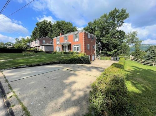 839 7th St, Oakmont, PA 15139-1428
