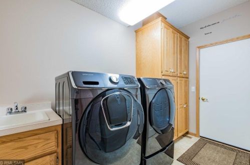 13310 Cedar Ave, Saint Paul MN  55124-8527 exterior