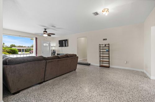 774 Prima Vista Blvd, Fort Pierce FL  34952-2275 exterior