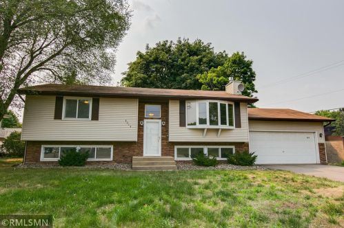 8014 Central Ave, Minneapolis, MN 55432-2120
