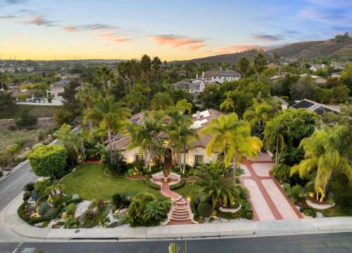 17208 Holly Leaf Ct, San Diego, CA 92127-2608