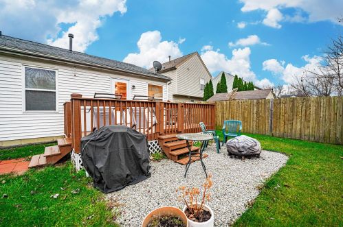 2139 Kingscreek Ct, Darbydale OH  43123-1290 exterior