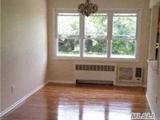 21 Pickwick Dr, Hicksville NY  11804-1718 exterior