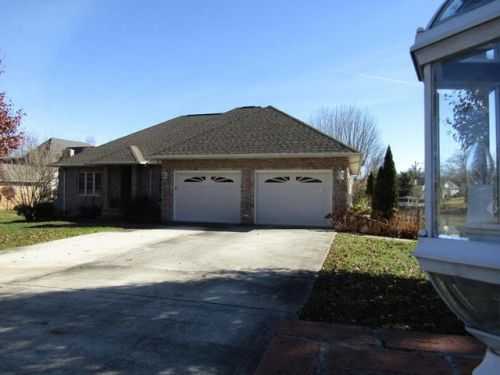 1103 Cochise Trl, Crossville, TN 38572-6325