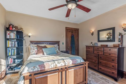 4139 Garfield Ave, Minneapolis MN 55419-1716 exterior