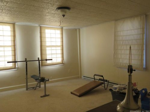 207 Main St, Colchester CT  06415-1405 exterior