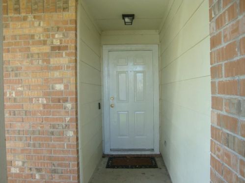16729 Jaron Dr, Webberville TX  78653-5263 exterior