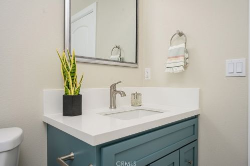 15407 Elmcroft Ave, Norwalk CA  90650-6242 exterior