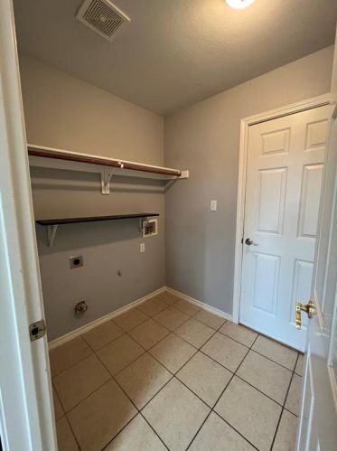 329 Valley Dr, Aubrey TX  76227-6289 exterior