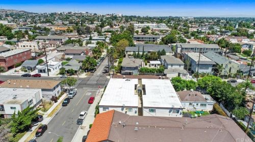 4200 10 St, Long Beach CA  90804-3906 exterior