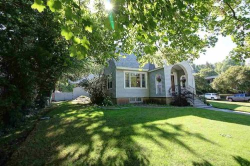 627 Cedar St, Spokane, WA 99201-1906