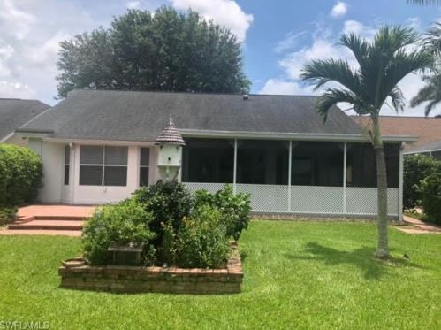 904 Belville Blvd, Naples FL  34104-6566 exterior